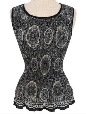 Dressbarn Black & White Printed Sleeveless Tank